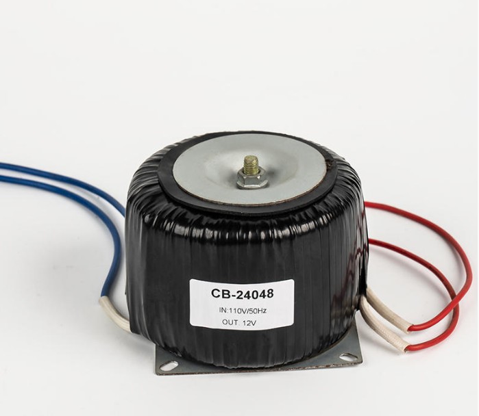 Why does the toroidal transformer perform well in efficient power conversion, electromagnetic interference performance, and multiple application scenarios?