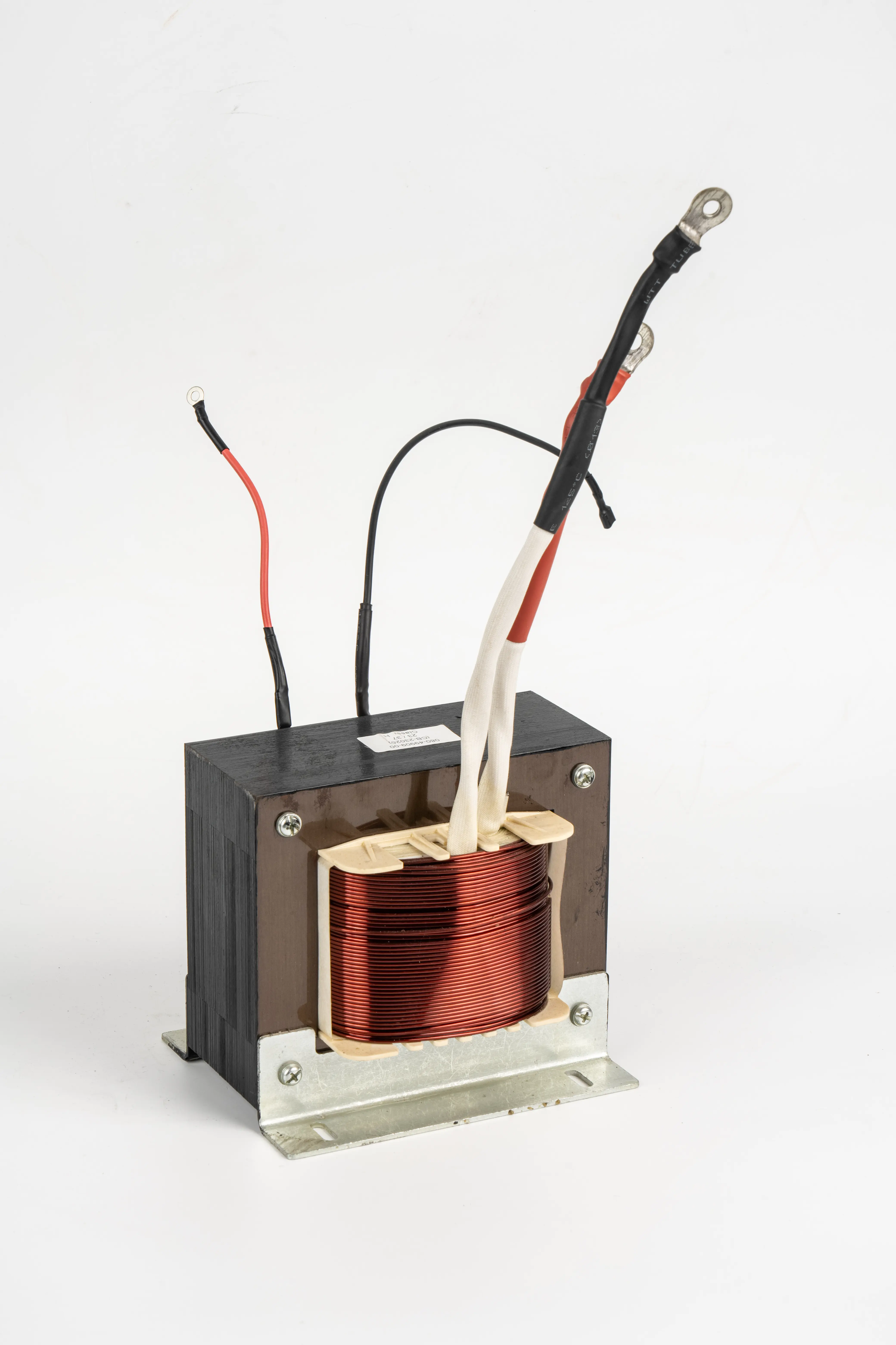 Why Does a Transformer Hum or Buzz? Causes, Normal Sound Levels and Fixes